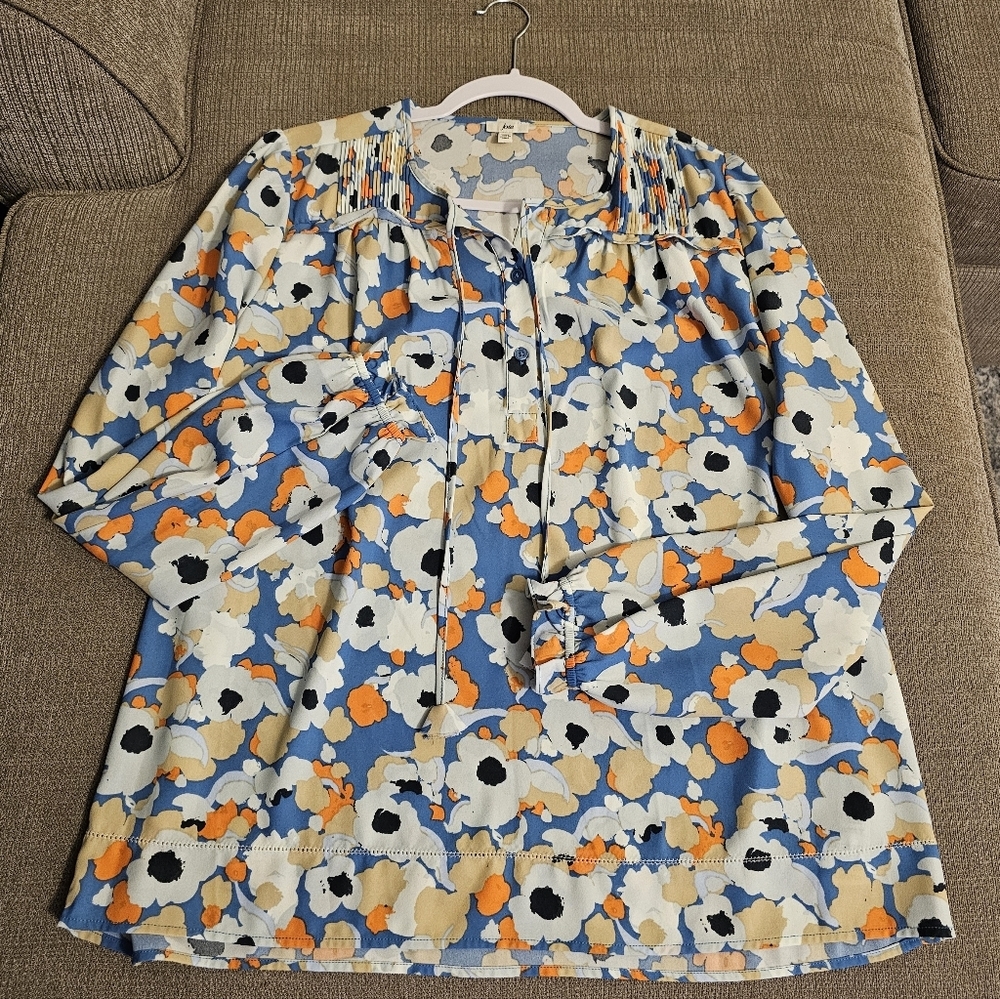 Joie Floral Field Blue Orange Boho Casual Relaxed Career Office Top Medium